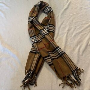 Unisex Tan plaid scarf with tassels.